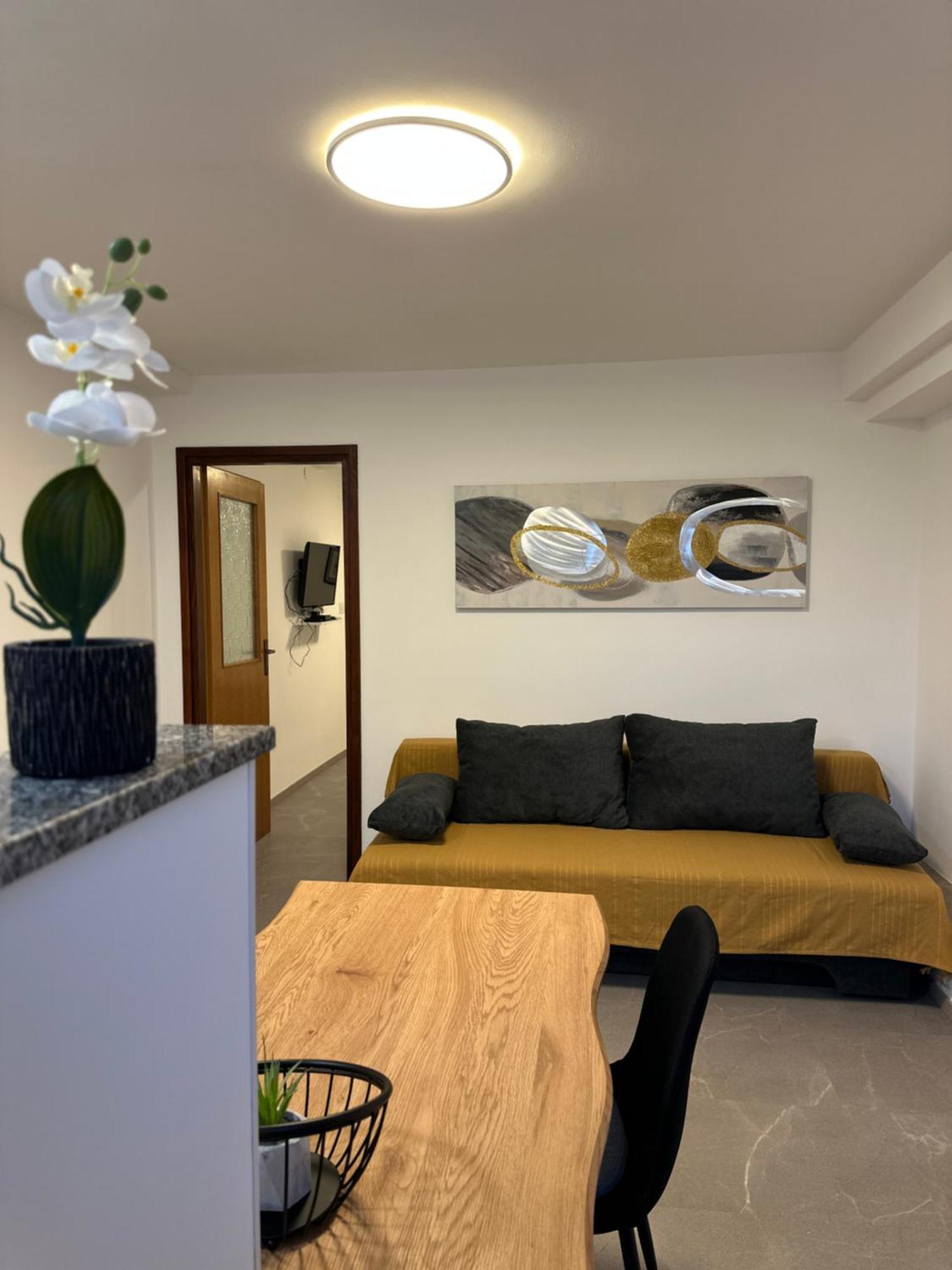 Apartment Bilic Пула Екстериор снимка